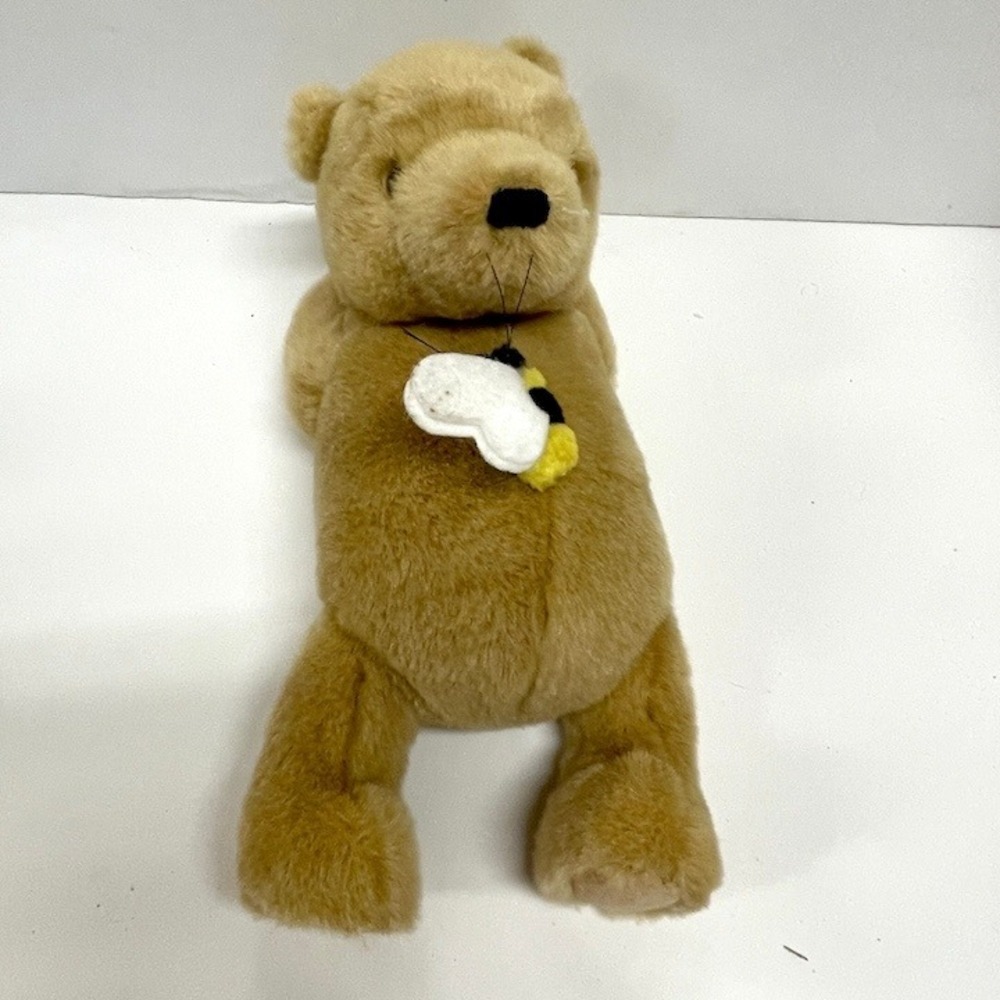 Vintage Gund Disney Classic‎ Pooh Lying Down Bear with Bumblebee Plush